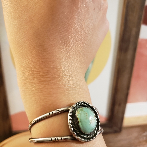 Vintage Sterling Silver Turquoise Cuff Bracelet
